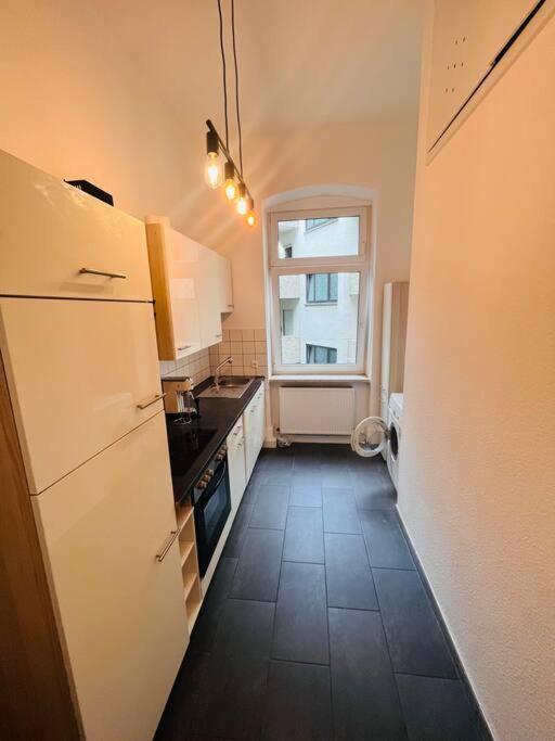 Kuenstlerisches Apartment Карлсруэ Экстерьер фото