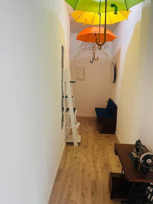 Kuenstlerisches Apartment Карлсруэ Экстерьер фото